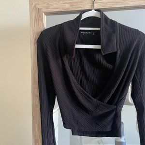 Long sleeve crop top